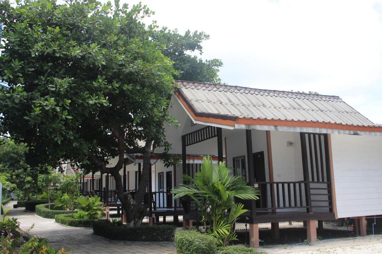 Scarlet Sails Hostel Kaoh Touch Exterior photo