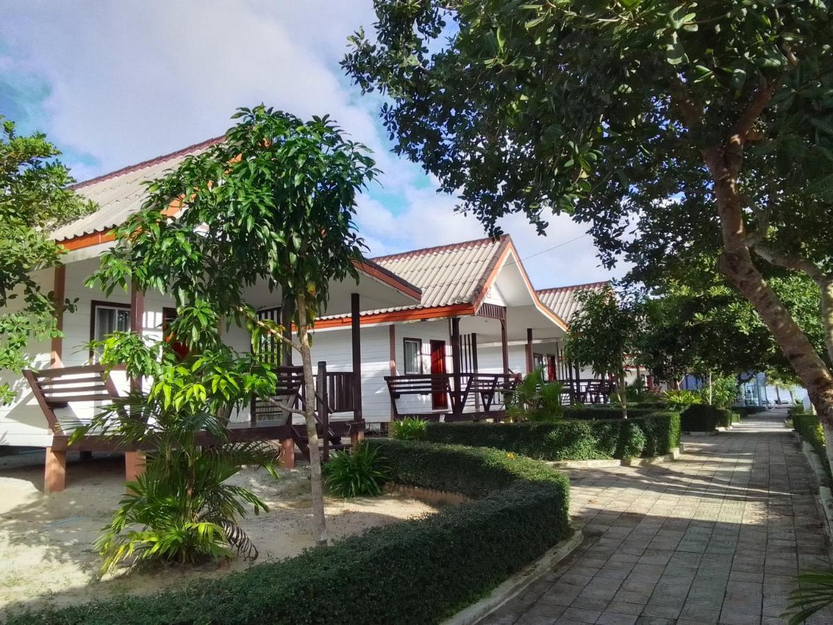 Scarlet Sails Hostel Kaoh Touch Exterior photo