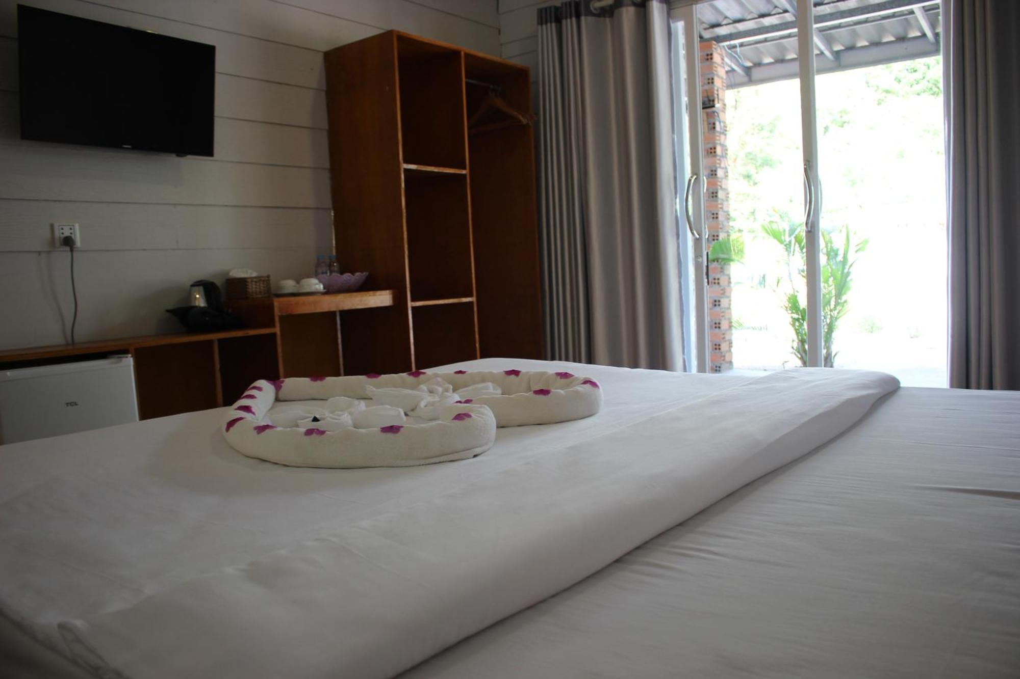 Scarlet Sails Hostel Kaoh Touch Exterior photo